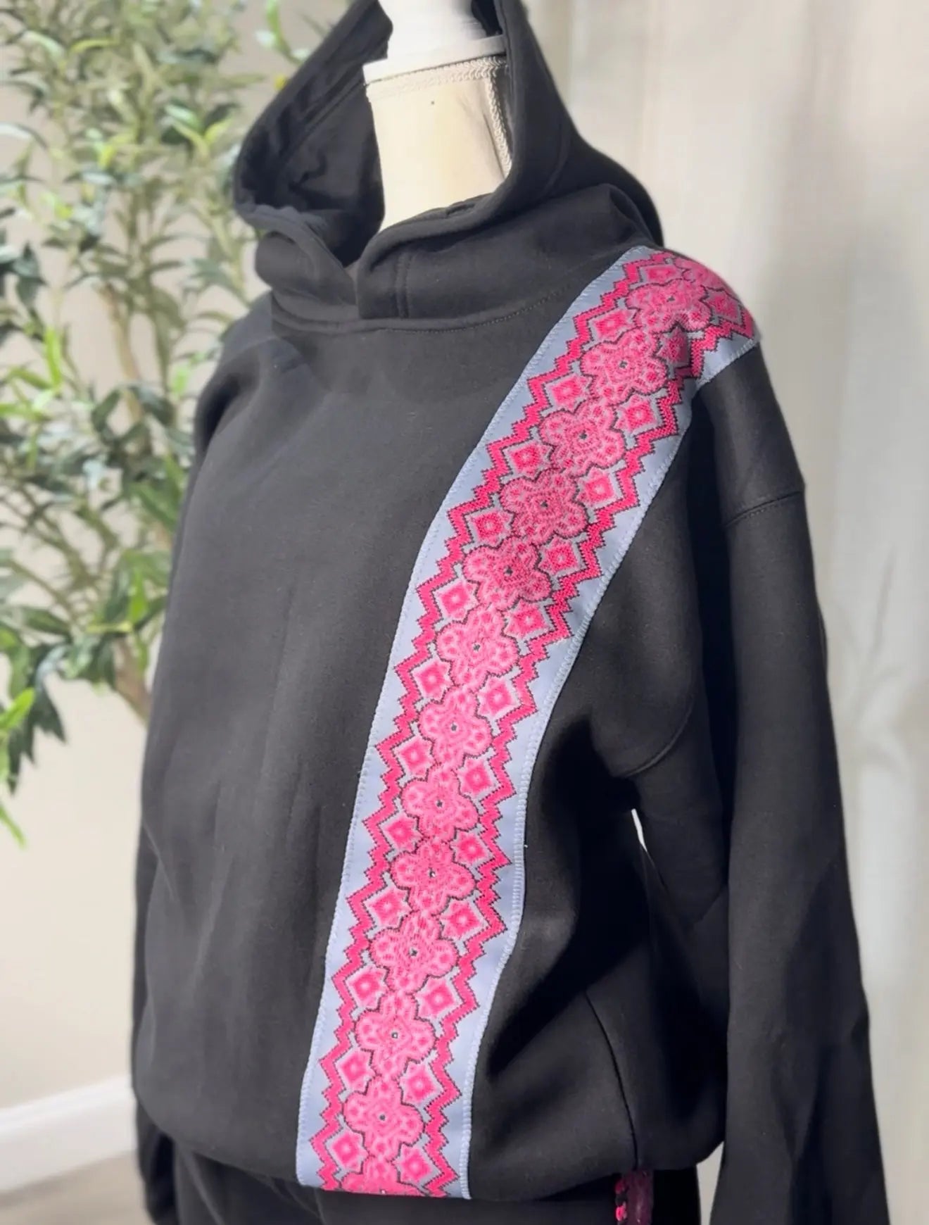 Tatreez sweat Suit Zunnar Sitty