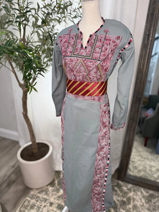 Grey and pink Thoub Zunnar Sitty