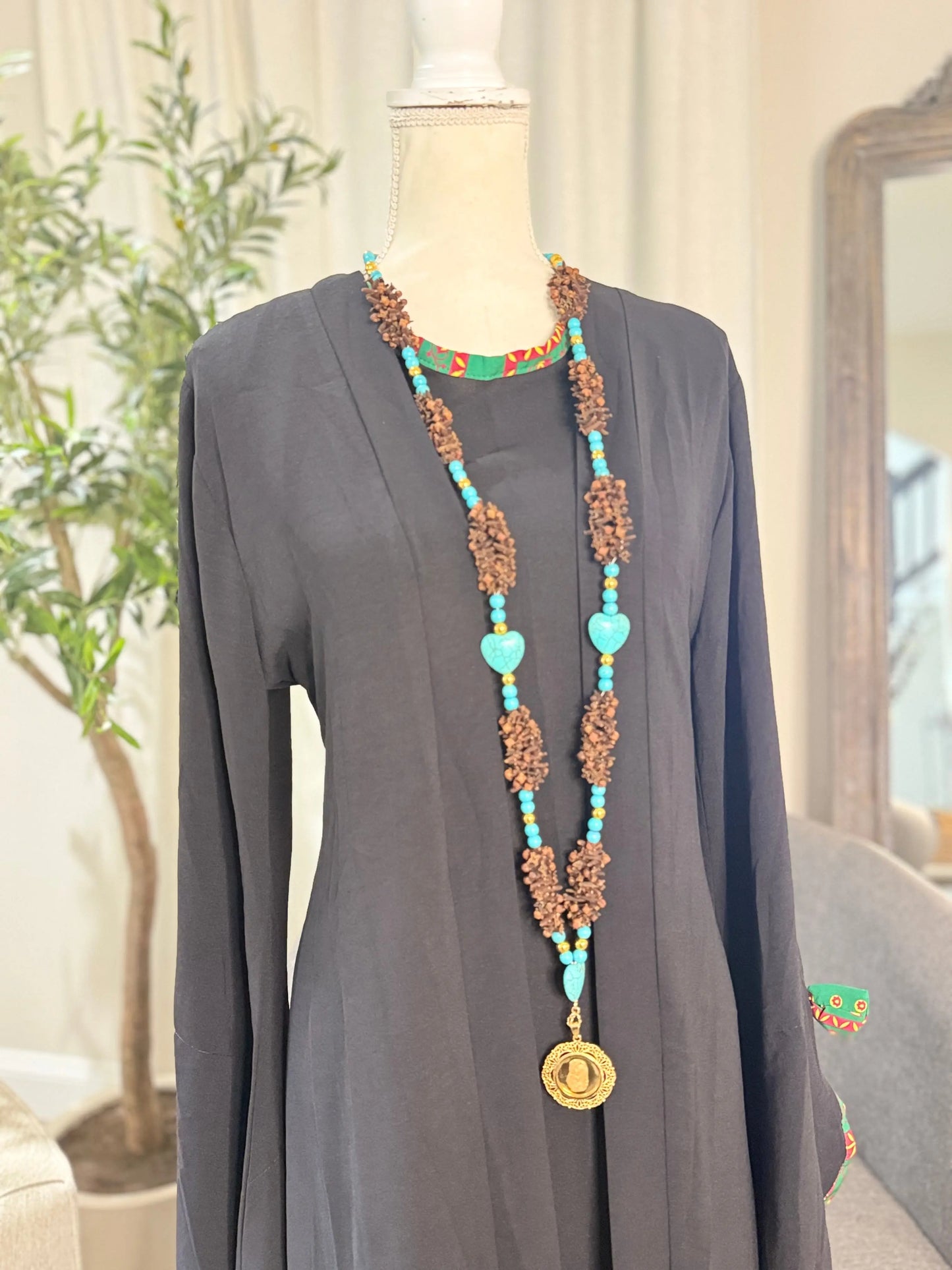 Crunfull Necklace Zunnar Sitty