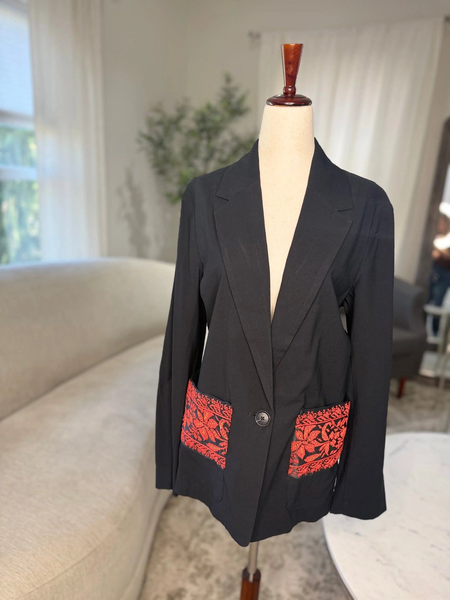 Tatreez Blazer Zunnar Sitty