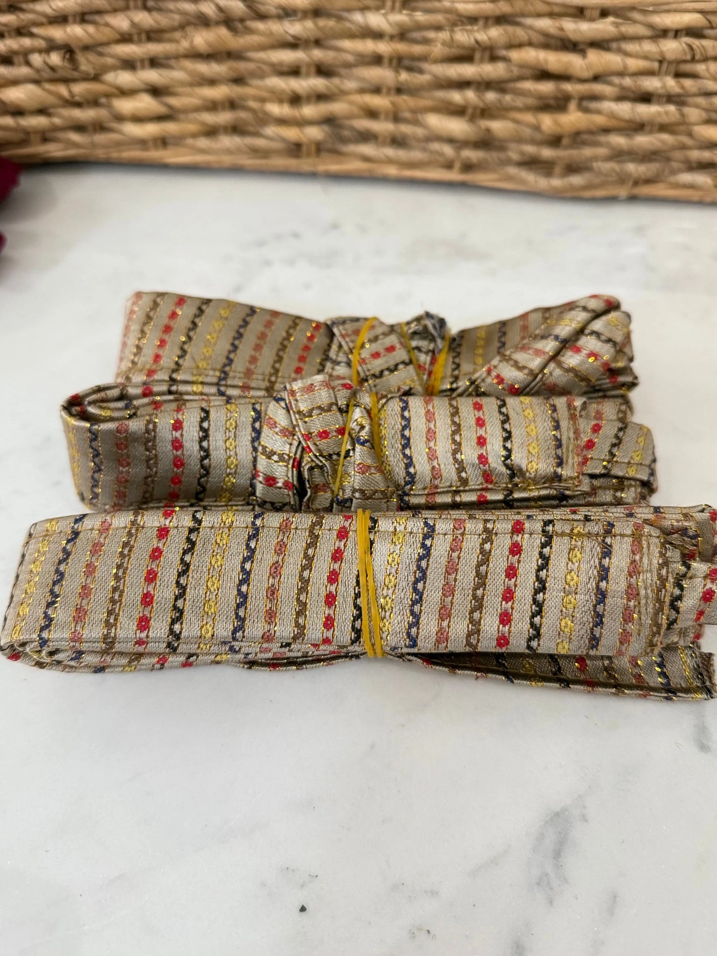 Gold Zunnar Zunnar Sitty