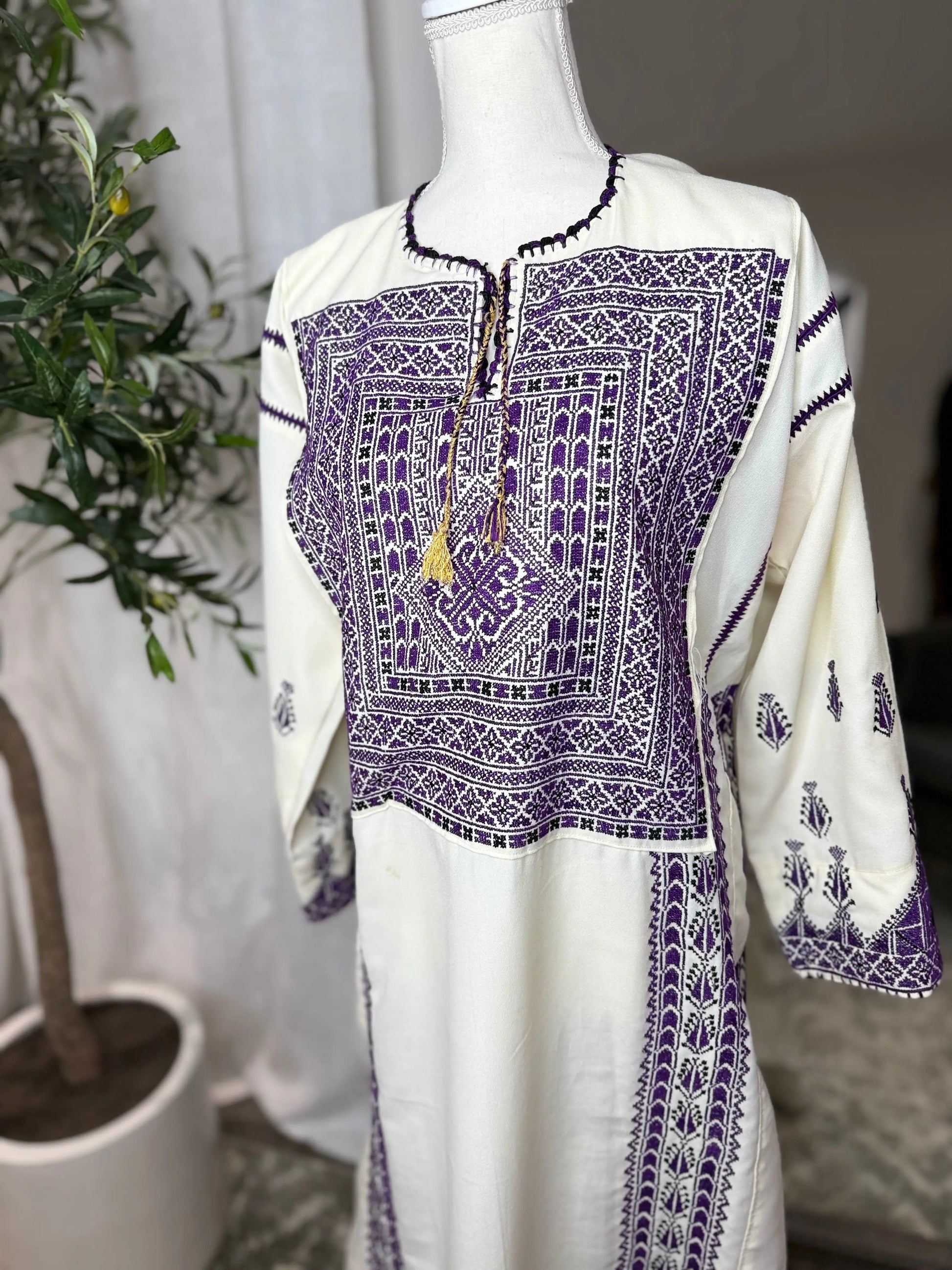 Cream and Purple Thoub Zunnar Sitty