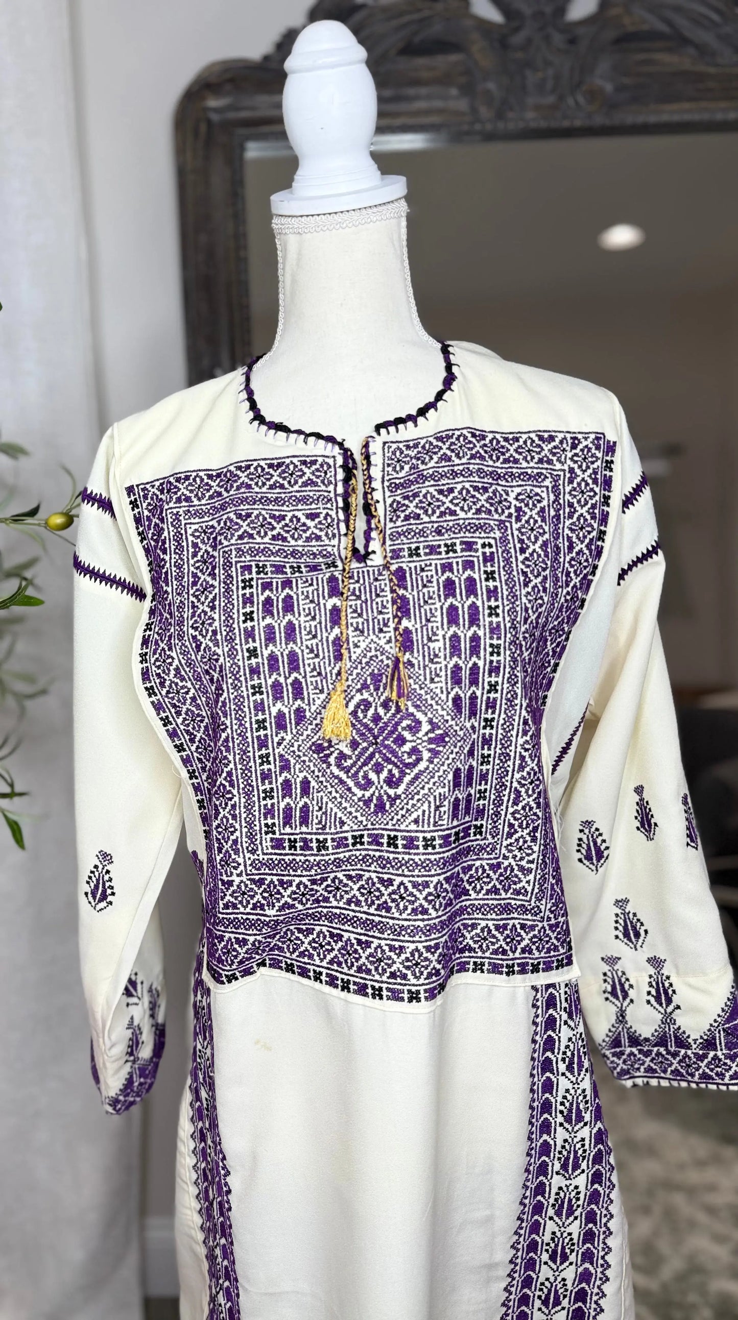 Cream and Purple Thoub Zunnar Sitty