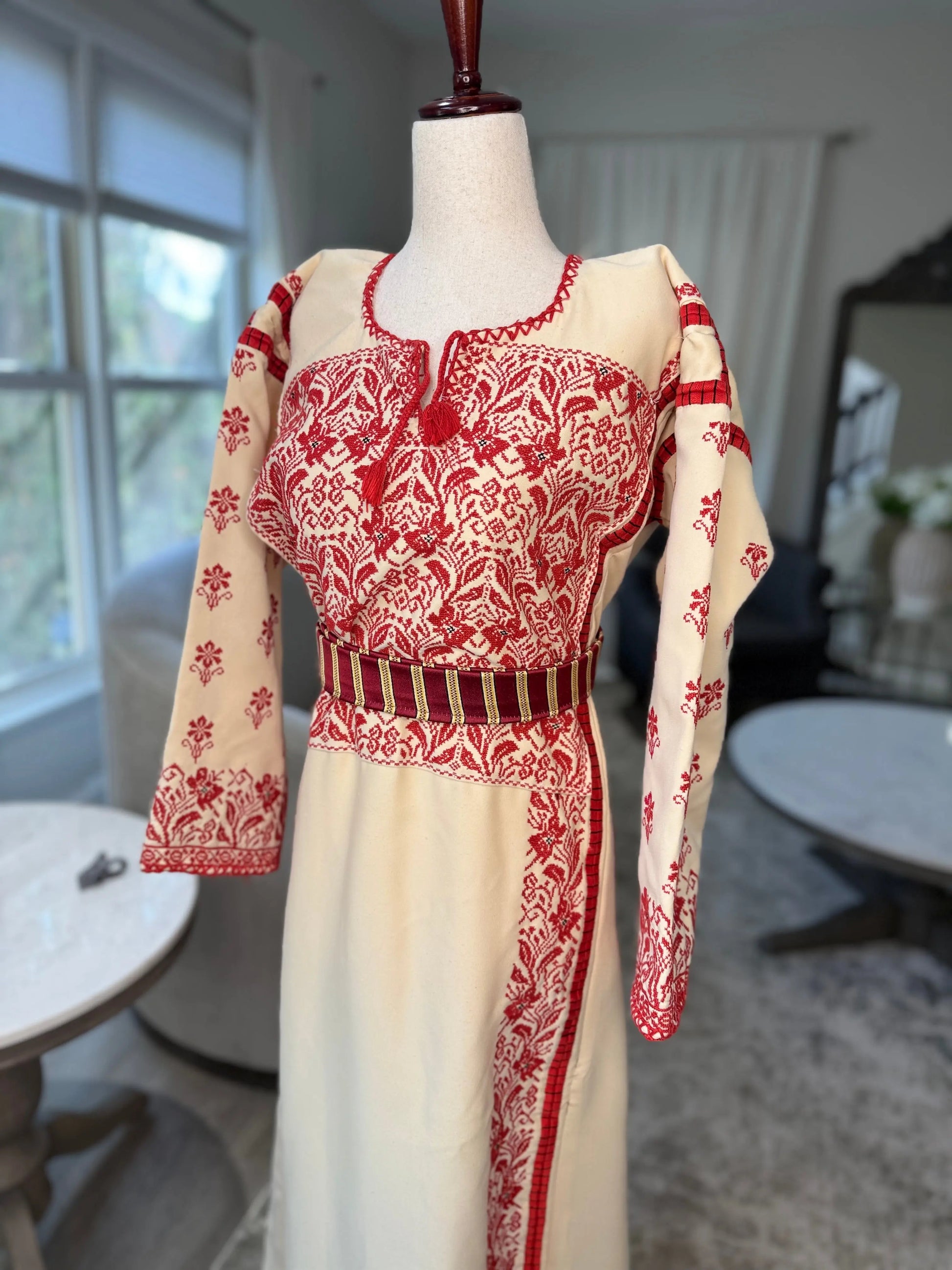 Tan and Red Thoub Zunnar Sitty