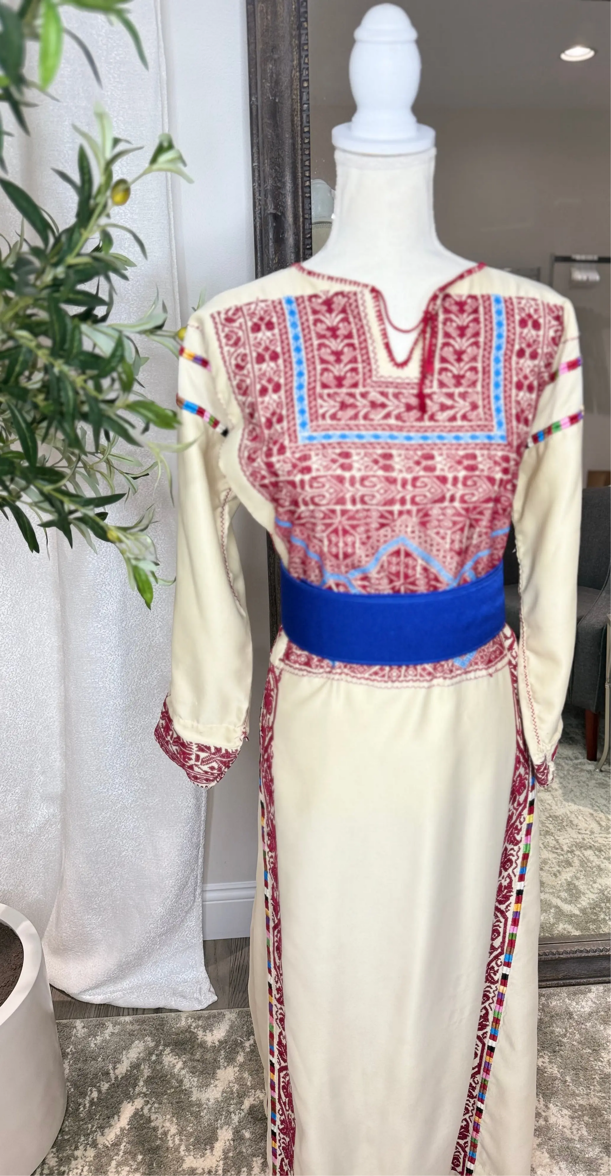 Red And Cream Thoub Zunnar Sitty