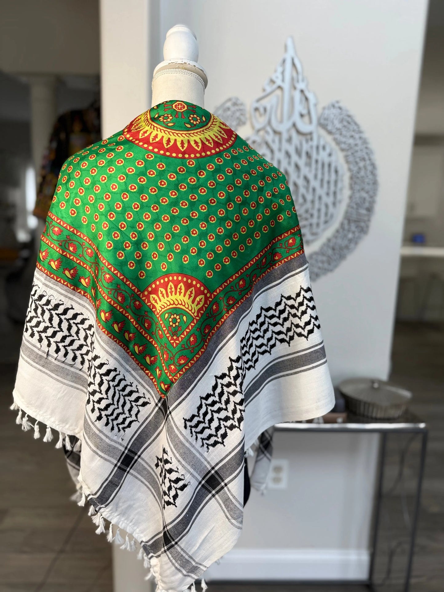 ZunnarSitty Kuffiya Zunnar Sitty