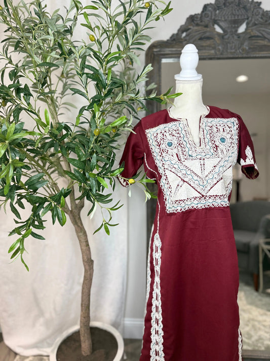 Short Sleeve Burgundy Zunnar Sitty