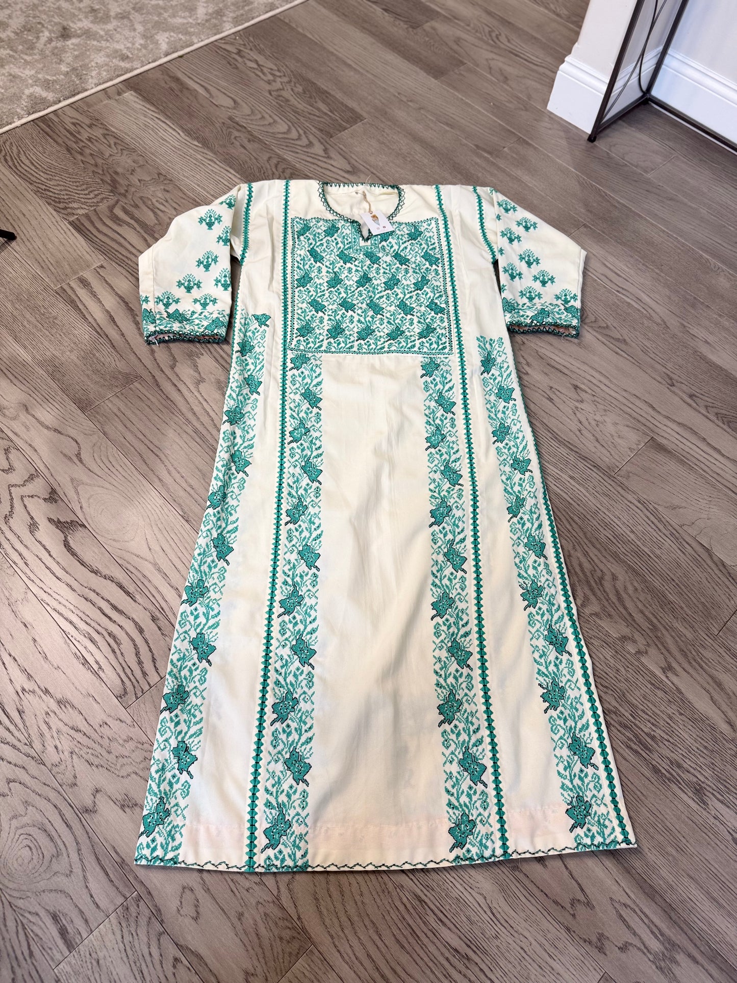 Teal and Cream Thoub