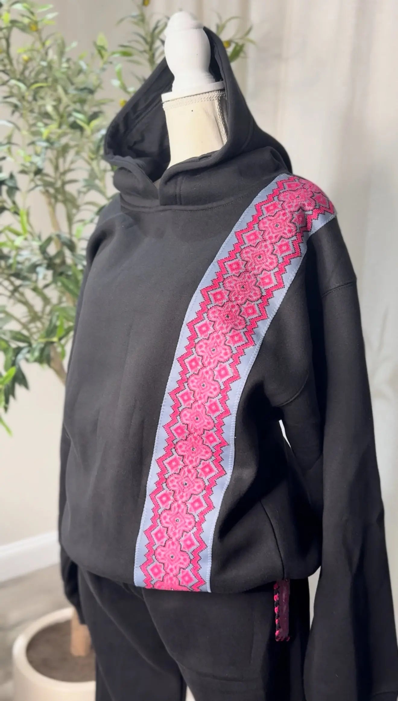 Tatreez sweat Suit Zunnar Sitty