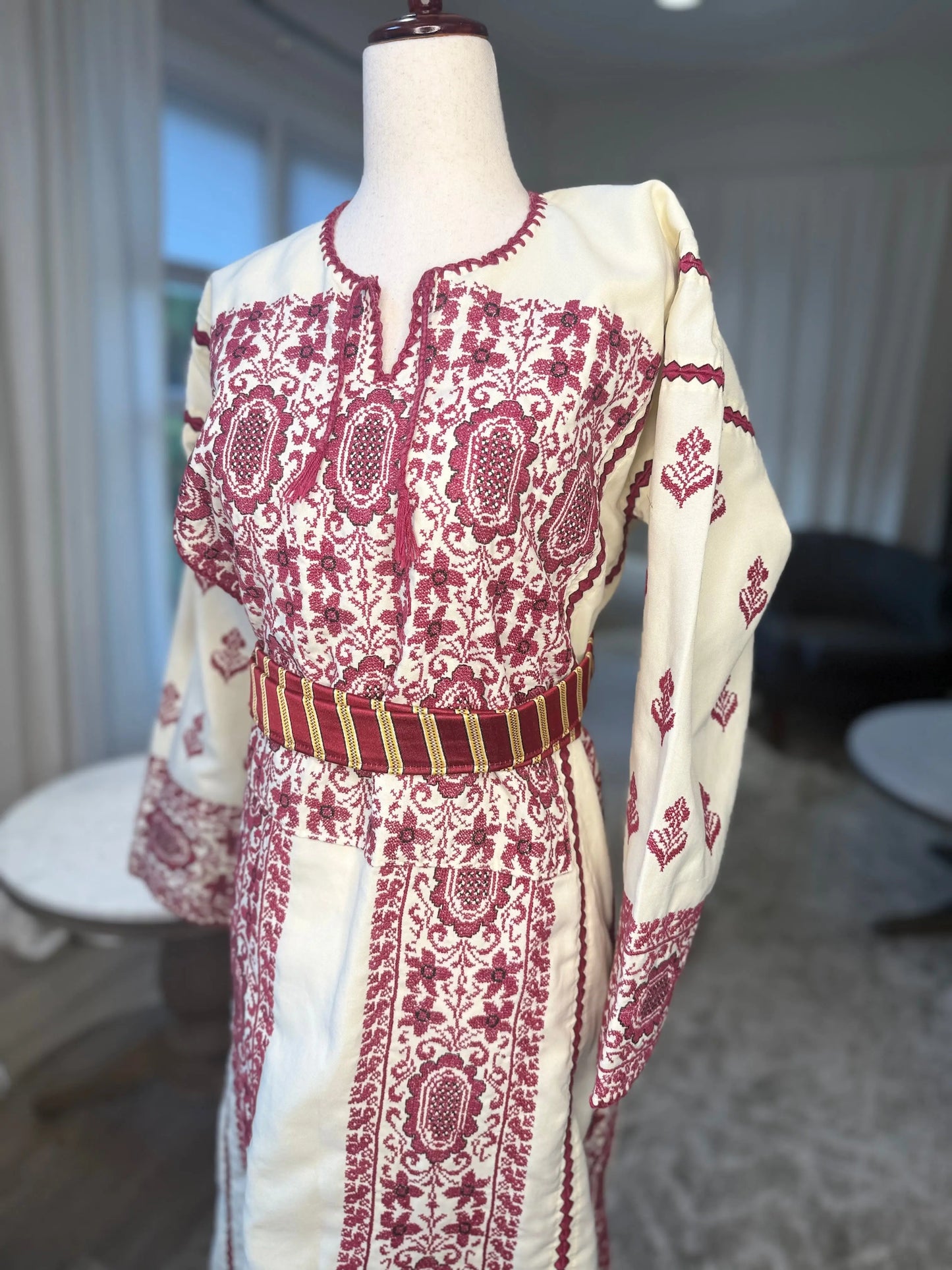 Red and Cream Thoub Zunnar Sitty