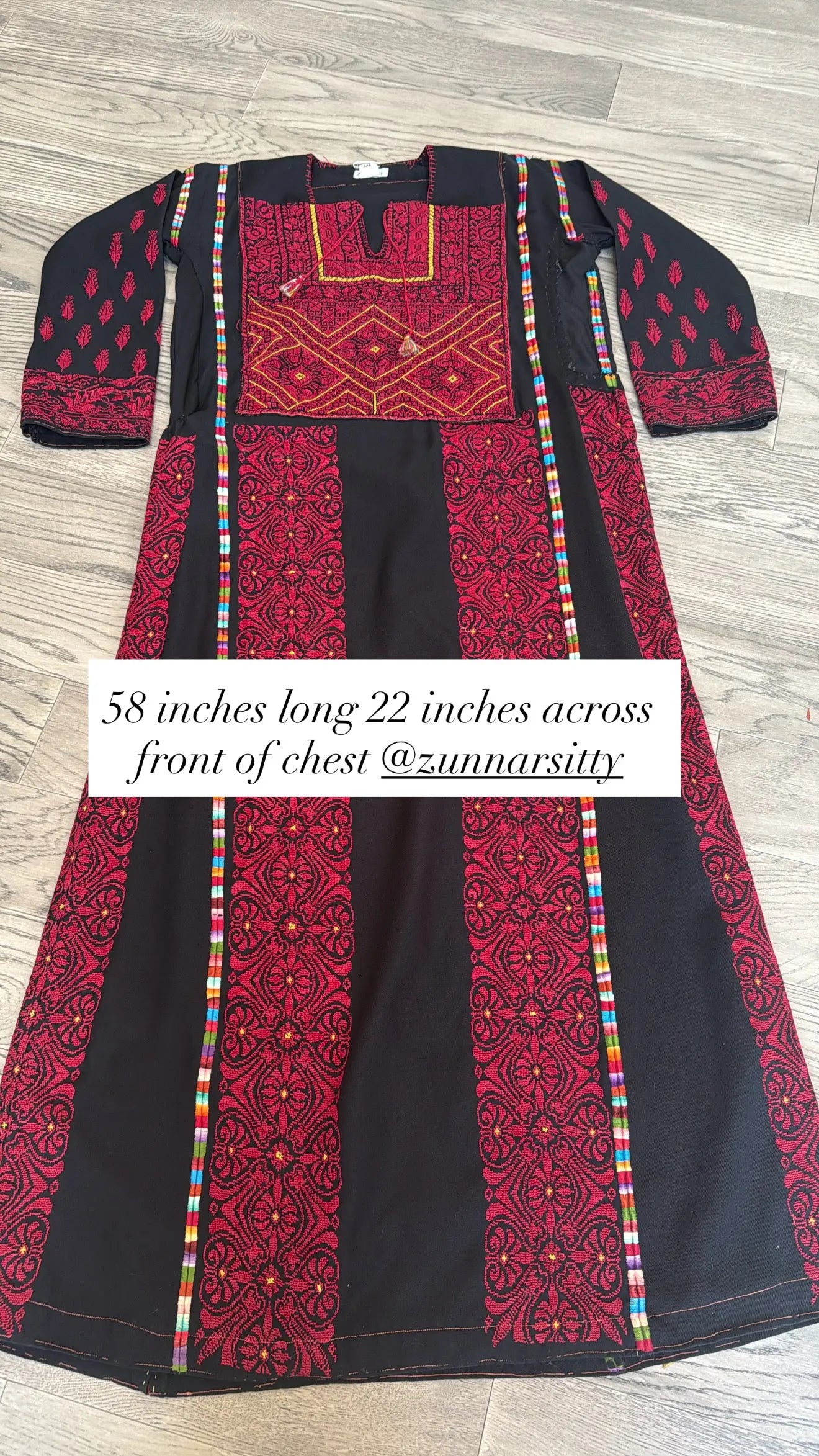 Red and Black Thoub Zunnar Sitty