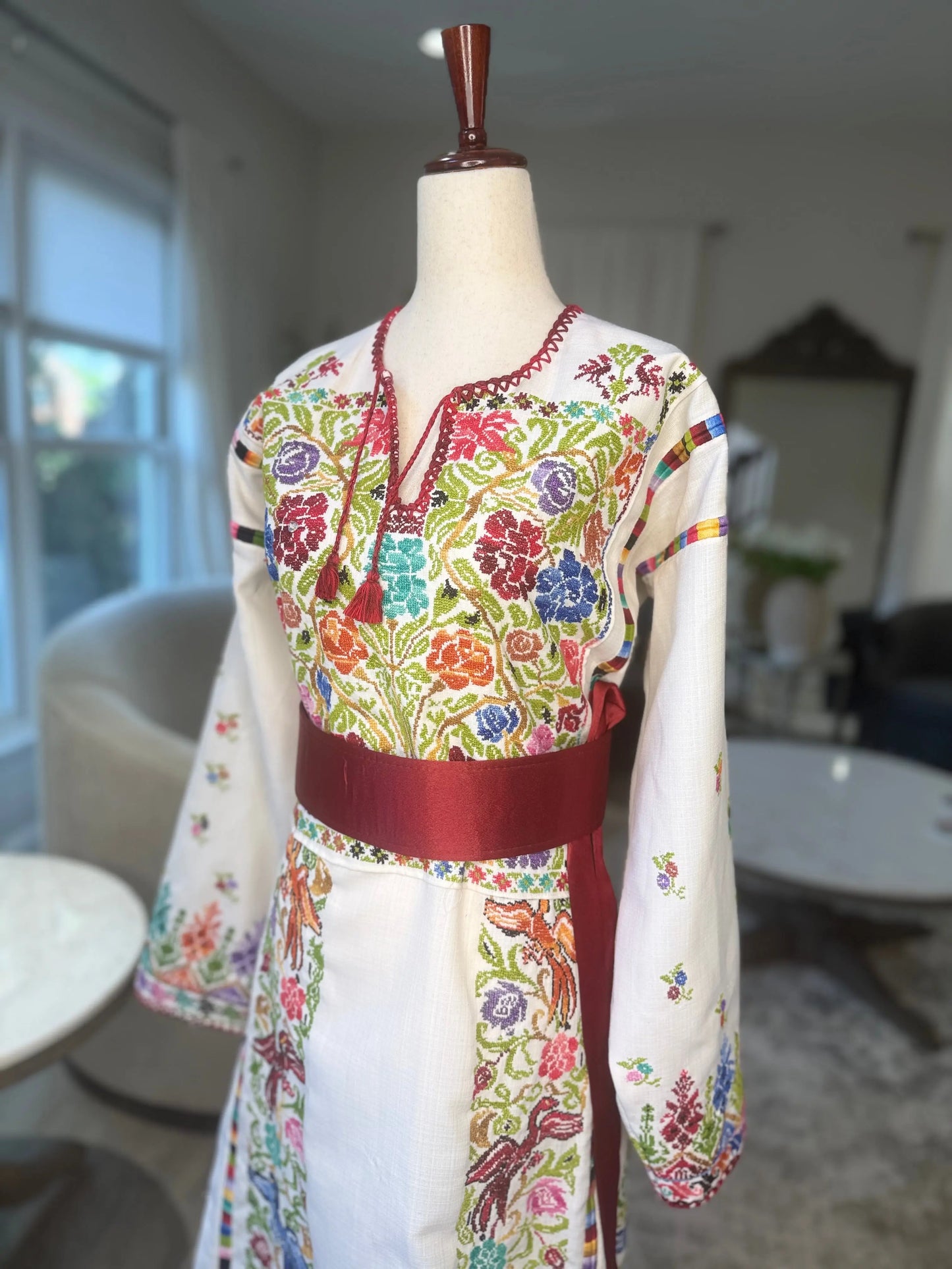 White Floral Thoub Zunnar Sitty