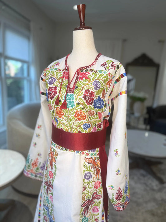 White Floral Thoub Zunnar Sitty