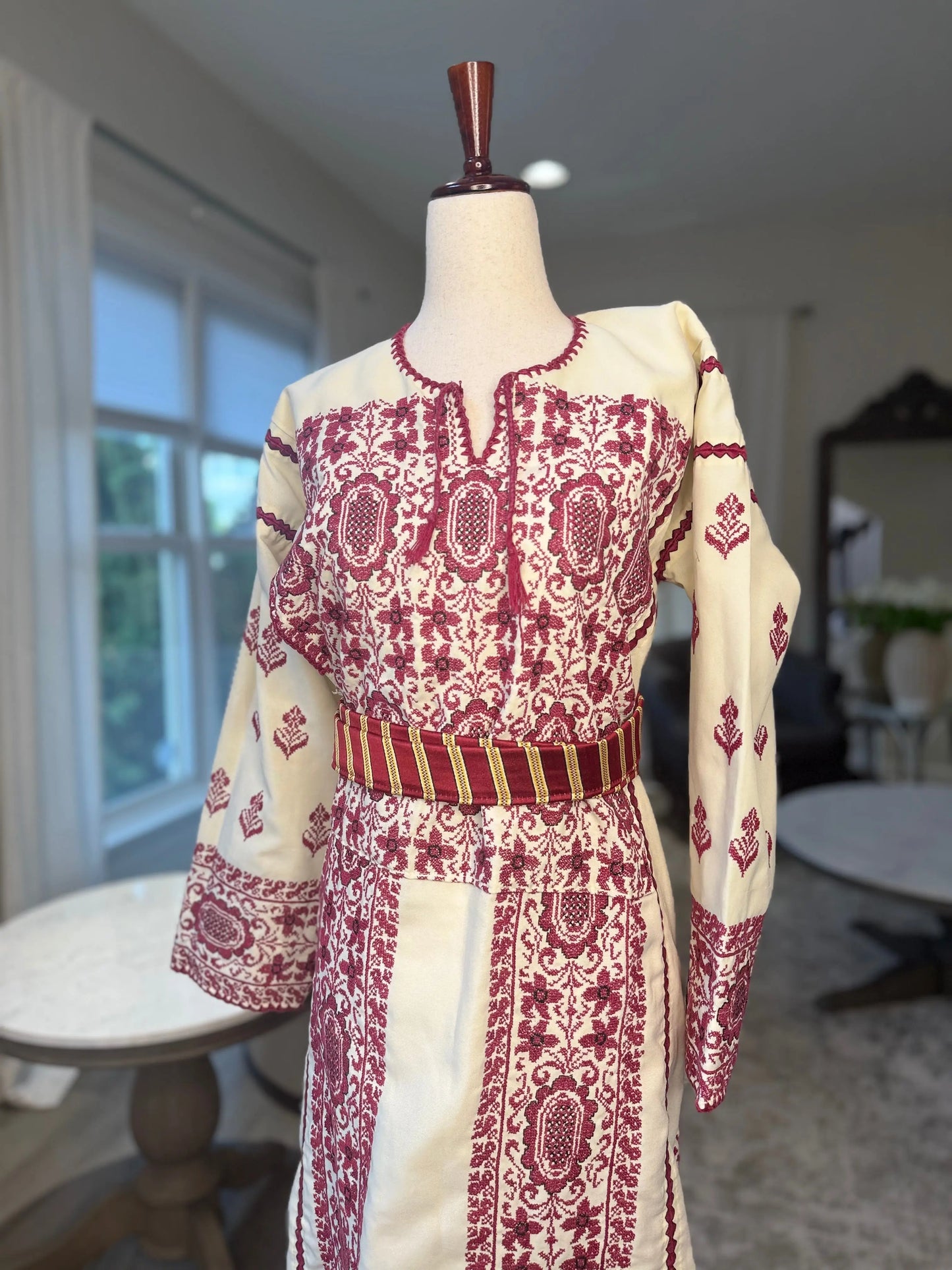 Red and Cream Thoub Zunnar Sitty