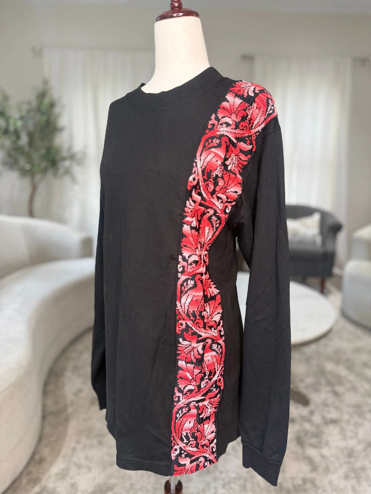 Black and Red Longsleeve Zunnar Sitty