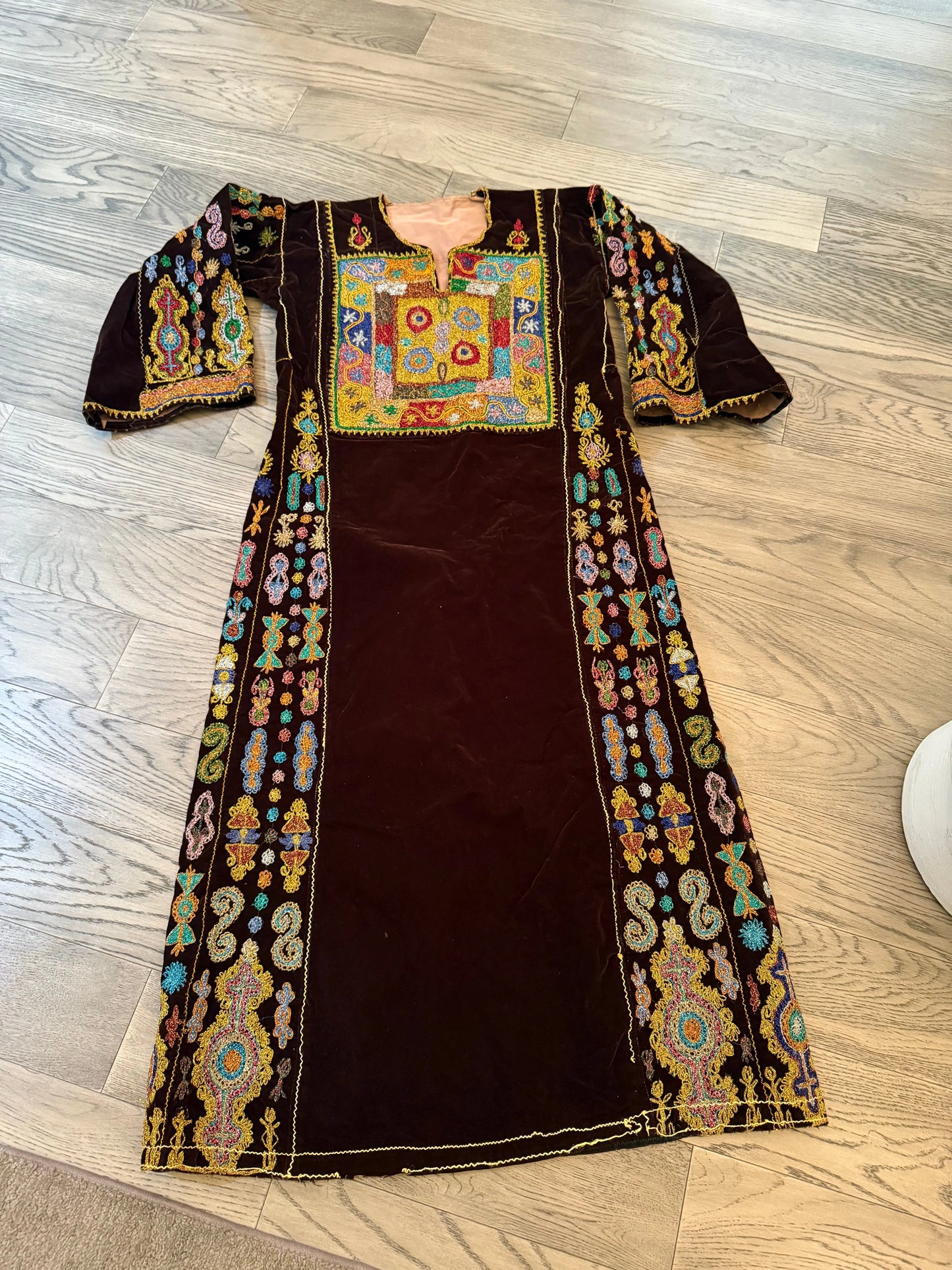 Brown Malaka Zunnar Sitty