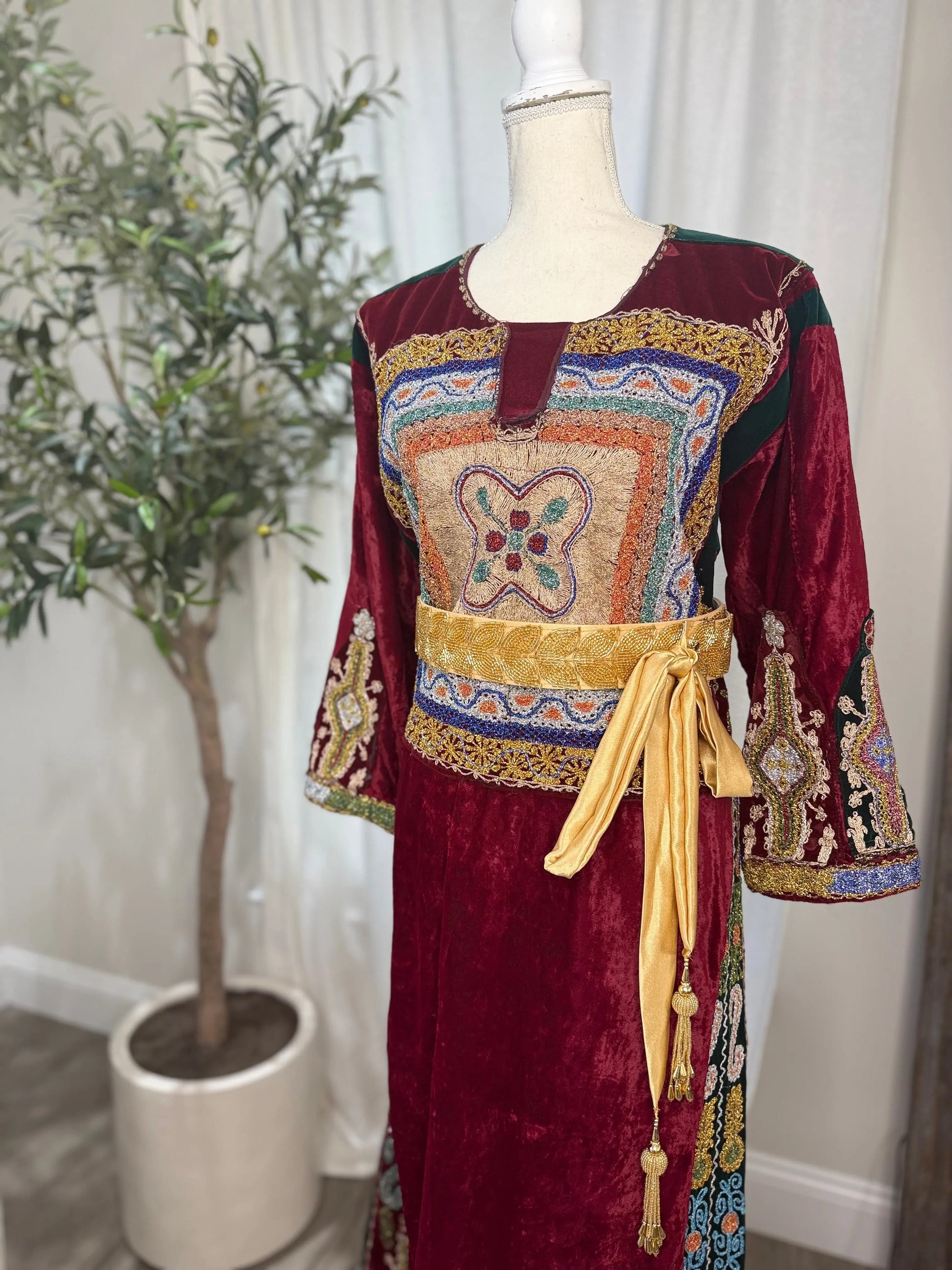 Tassle Malaka Belt Zunnar Sitty