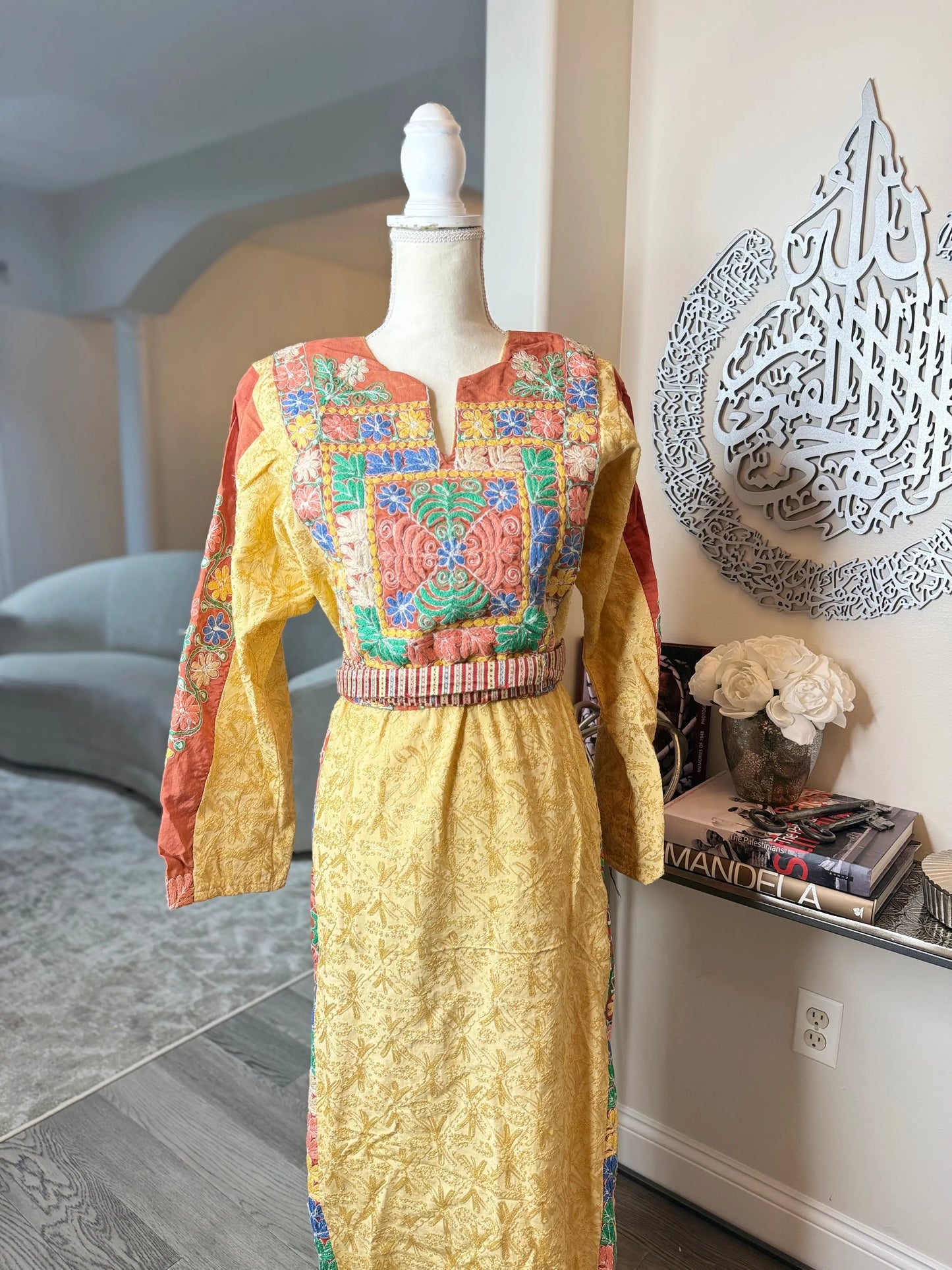 Cream Malaka Zunnar Sitty