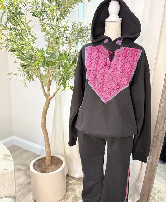 Tatreez Sweat Suit Zunnar Sitty