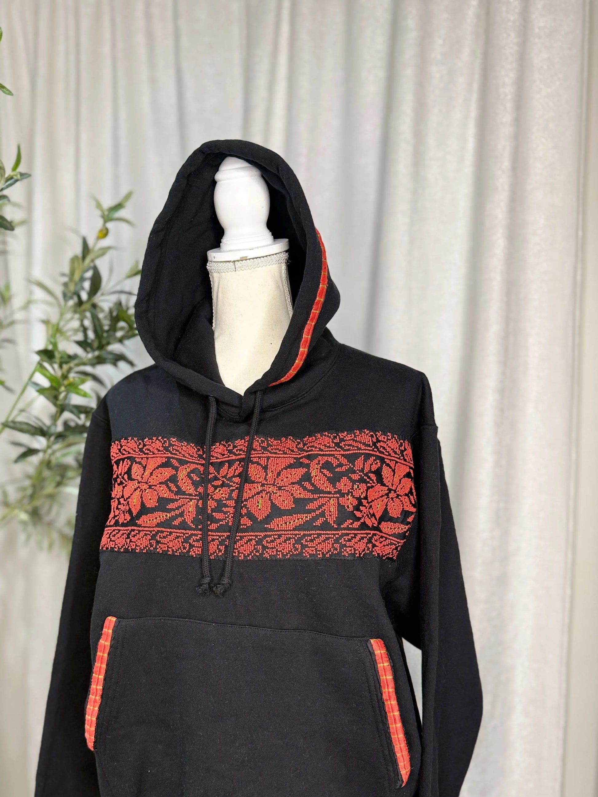 Tatreez Hoodie Zunnar Sitty