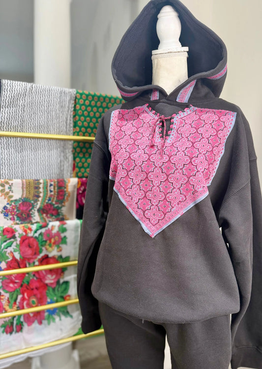 Tatreez Sweat Suit Zunnar Sitty