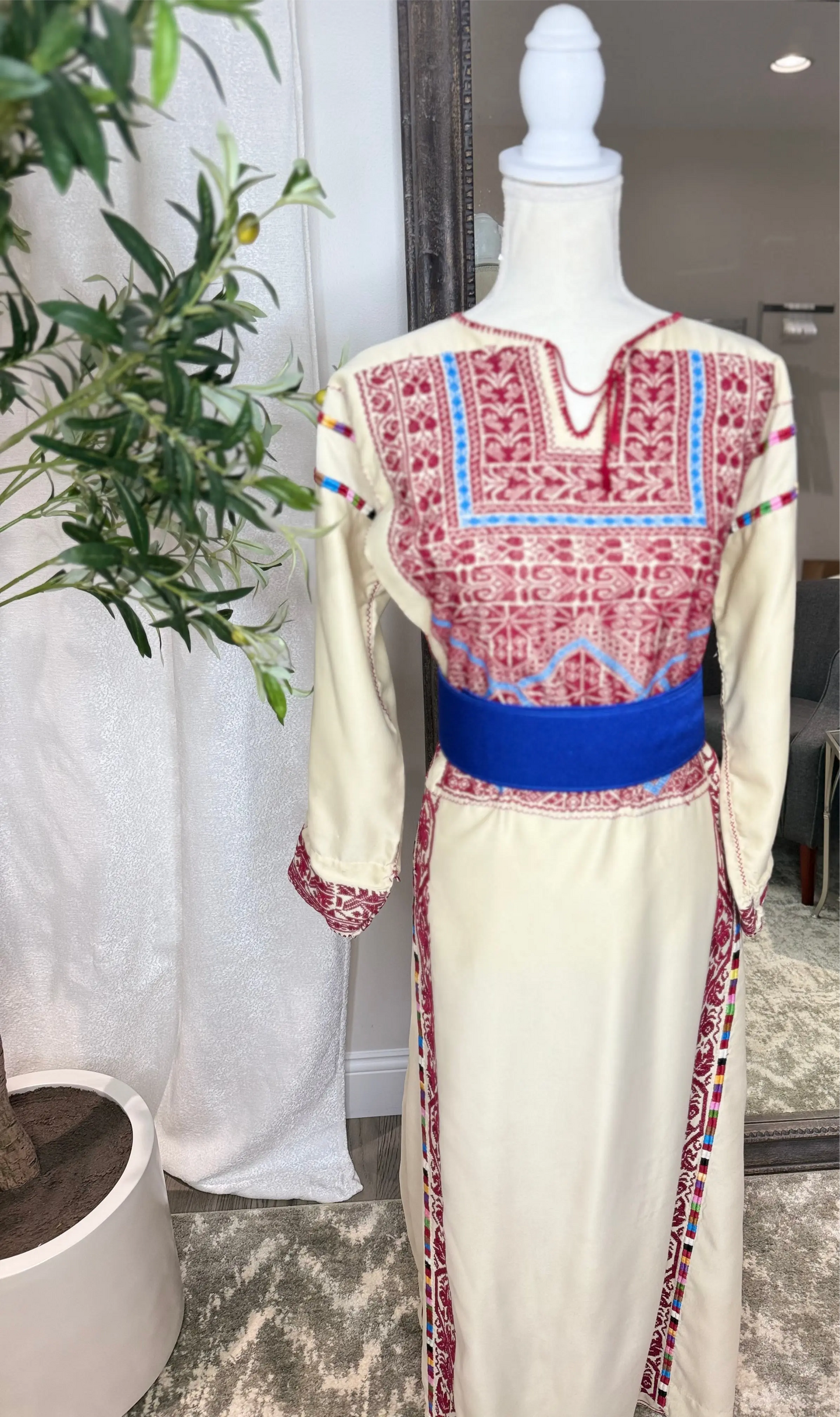 Red And Cream Thoub Zunnar Sitty