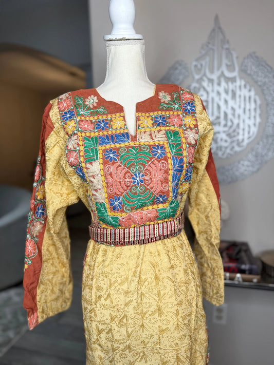 Cream Malaka Zunnar Sitty