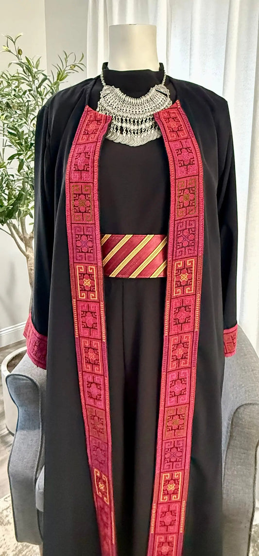 Hand stitched Abaya Zunnar Sitty