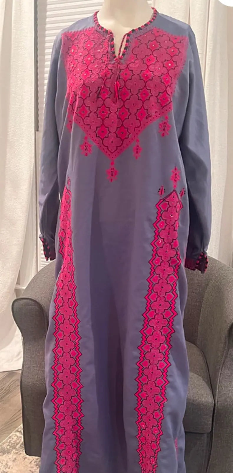 Grey and Pink Thoub - Zunnar Sitty