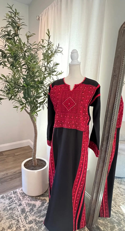 Black and Red Thoub - Zunnar Sitty